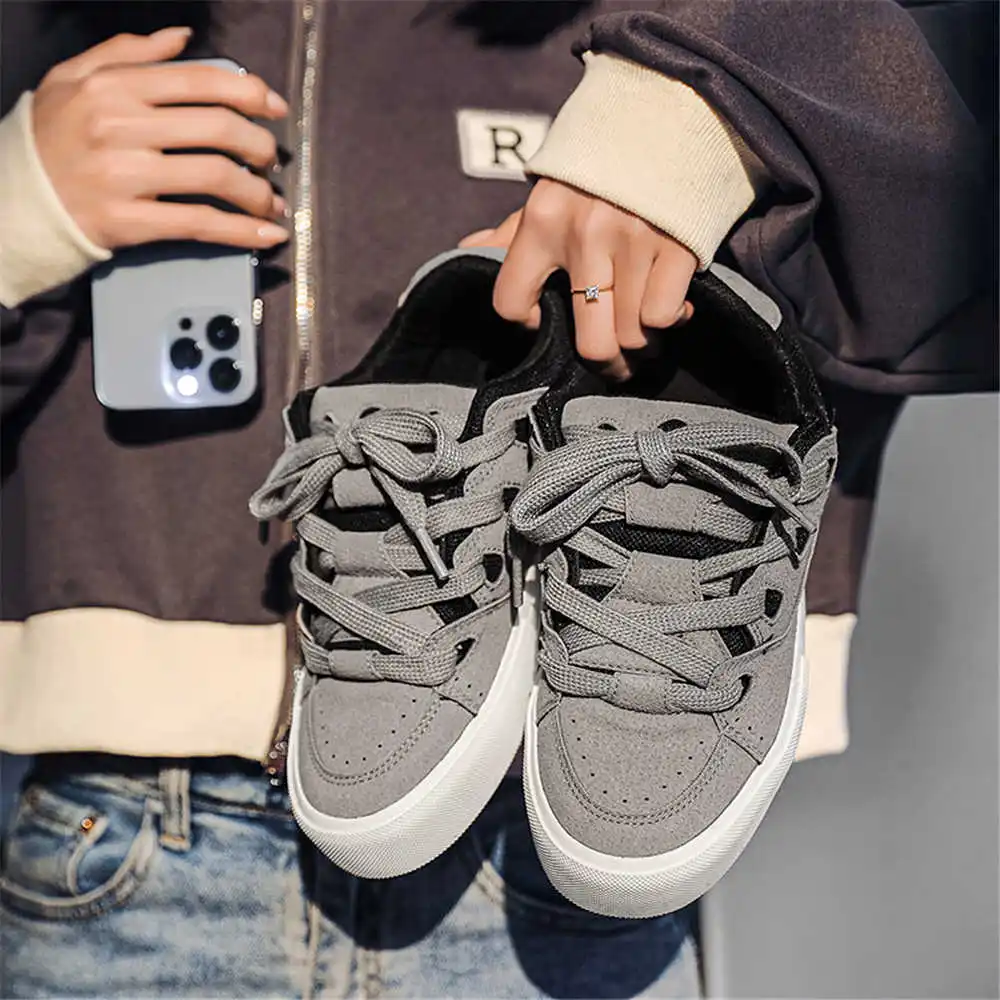 Office Tech Gift Ideas - Con cordones, zapatos escolares de hip