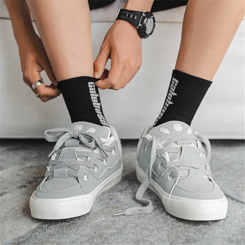 Con cordones, zapatos escolare - Office Tech Gift Ideas reseña y precio