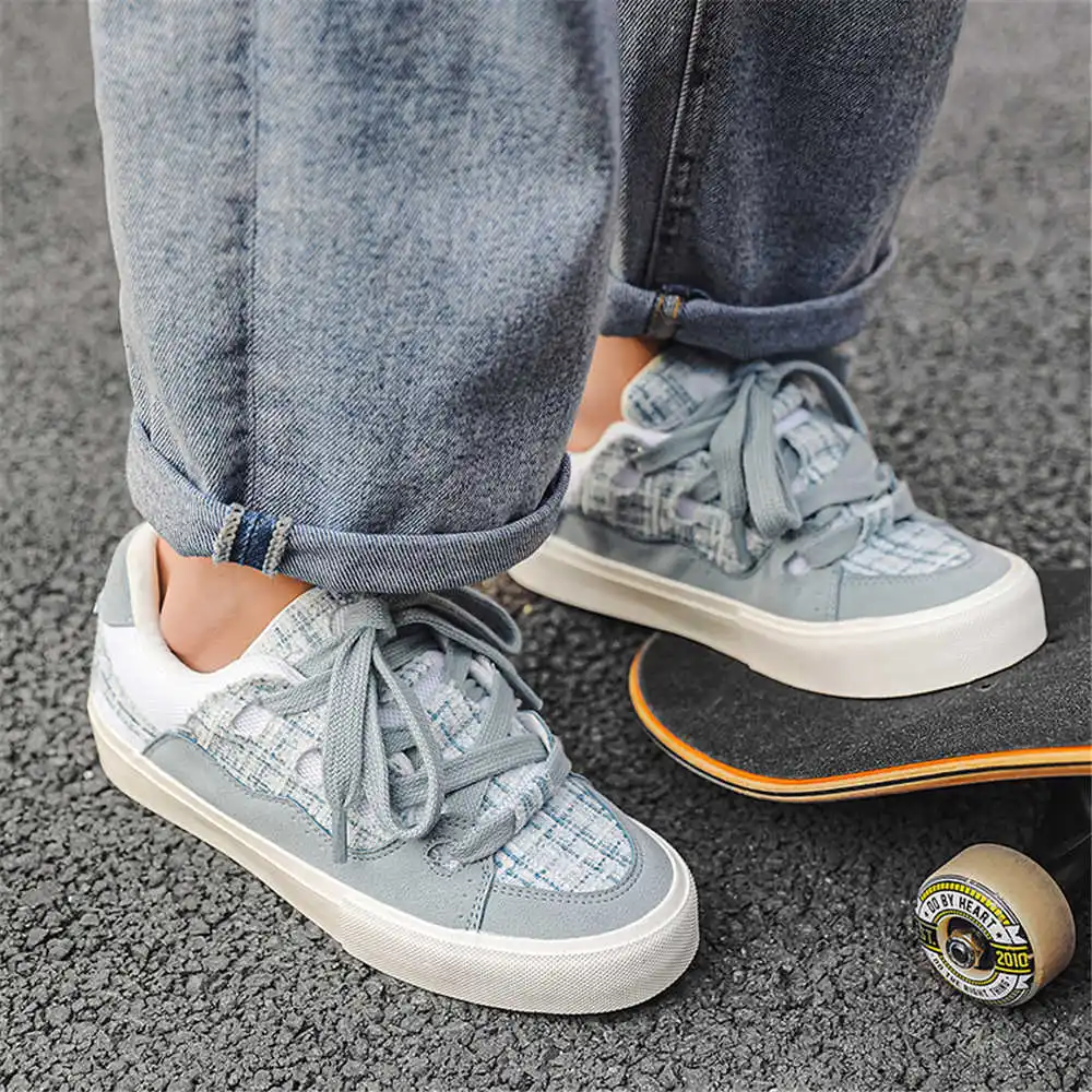 Con cordones, zapatos escolare - Office Tech Gift Ideas reseña y precio